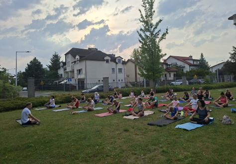 Joga w plenerze – ćwiczymy do końca sierpnia!