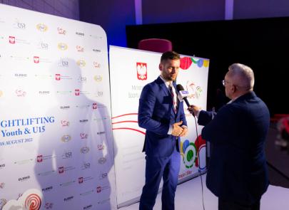 Minister sportu i turystyki Kami Bortniczuk