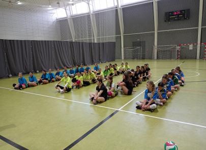 Trzeci dzień zawodów siatkarskich w CSR