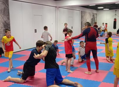 Feryjne zajęcia MMA