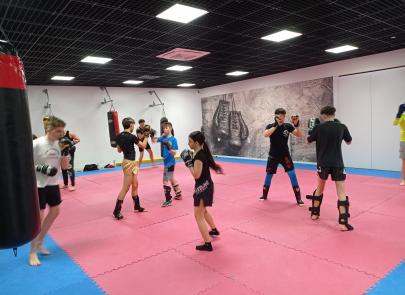 Czas na trening! Dołącz do zajęć MMA w Raszynie