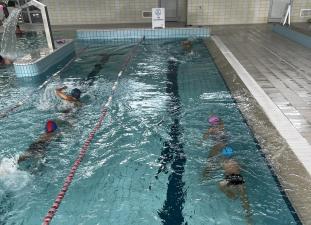 Nauka i doskonalenie pływania w Centrum Sportu Raszyn