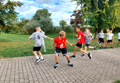 Biegi Przełajowe w Parku im. Magdaleny Abakanowicz