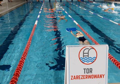 Zajęcia Nauki Pływania w CSR