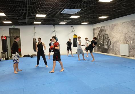 Treningi MMA dla każdego – rozpocznij swoją przygodę!