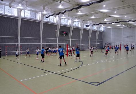 Międzyszkolne Zawody Siatkarskie w CSR